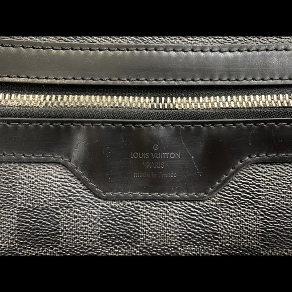 Louis Vuitton Damier District Messenger bag MM - Picture 6 of 12